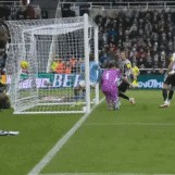 开云APP-联赛杯半决赛首回合：纽卡0比2曼城